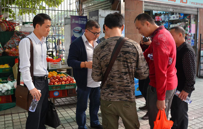 廣州博皓同事探望病重治療中的江西上猶胡荷蘭老師